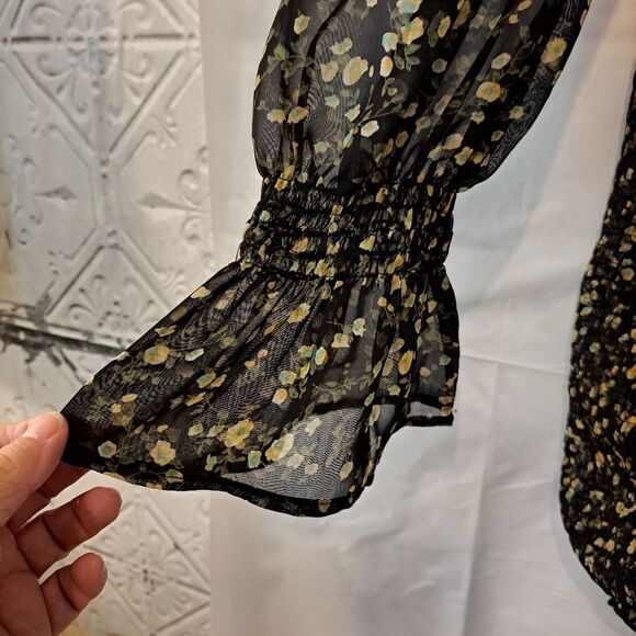 Hey Babe Boutique Brand Love of Florals Cinched Smocked Daisy Print - NW… - Picture 6 of 13